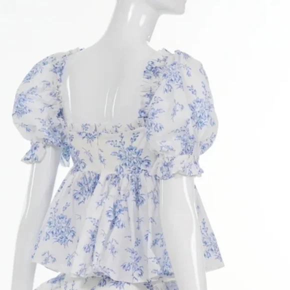 **I LEFT** Selkie Seashell Top in Bed & Breakfast - Picture 3 of 12